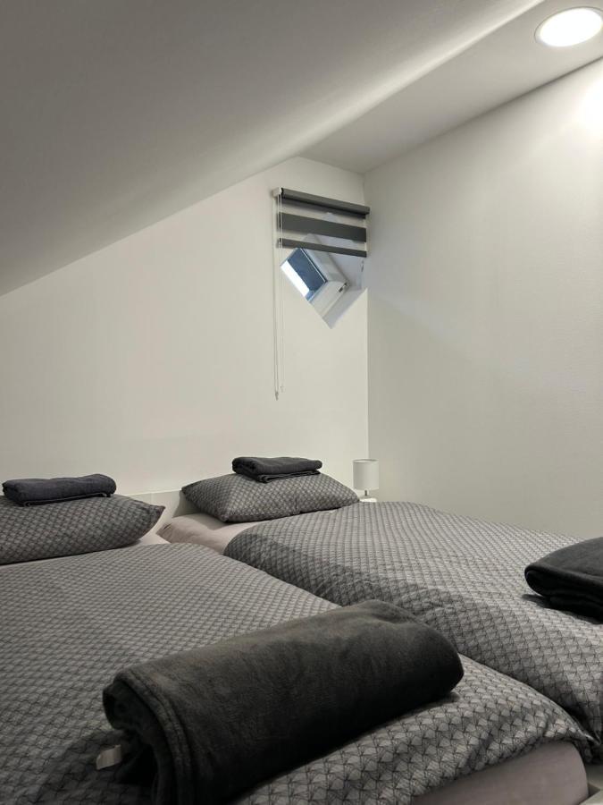 Apartmani "Stari Grad - Samobor" ภายนอก รูปภาพ