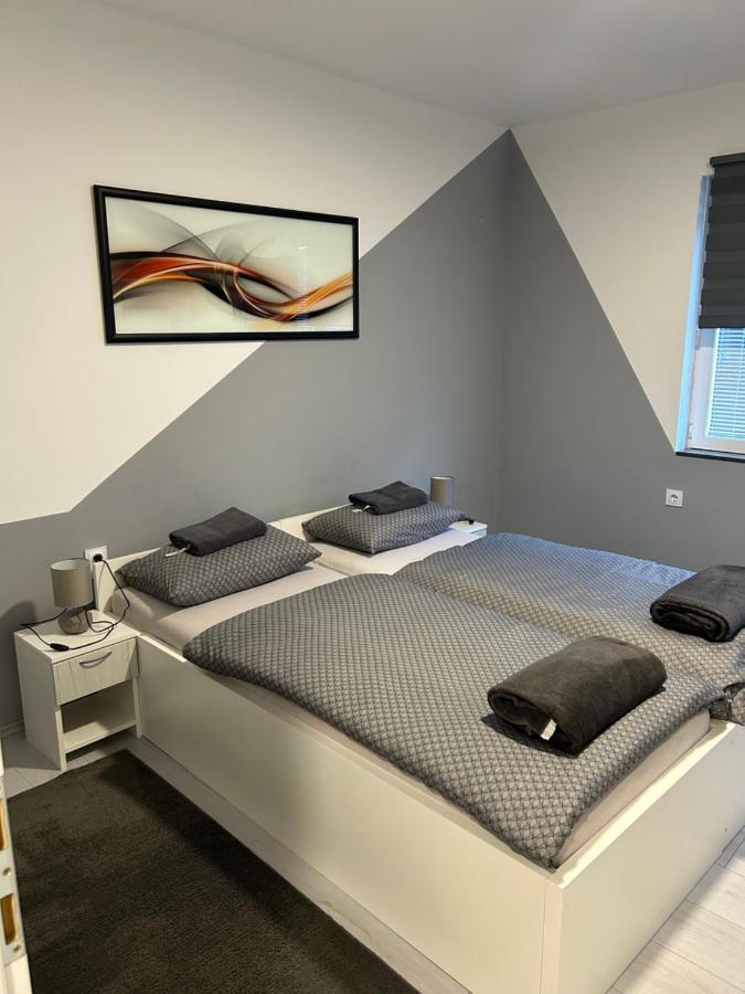 Apartmani "Stari Grad - Samobor" ภายนอก รูปภาพ