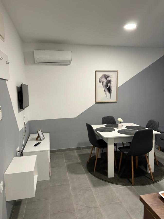 Apartmani "Stari Grad - Samobor" ภายนอก รูปภาพ