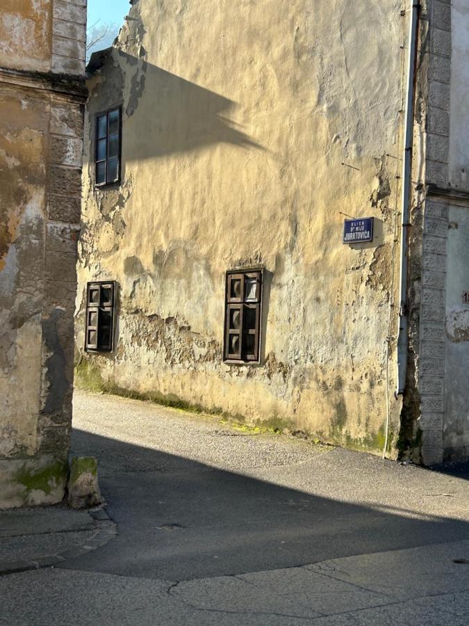 Apartmani "Stari Grad - Samobor" ภายนอก รูปภาพ